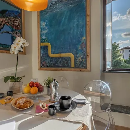 The Architect - Canals View *