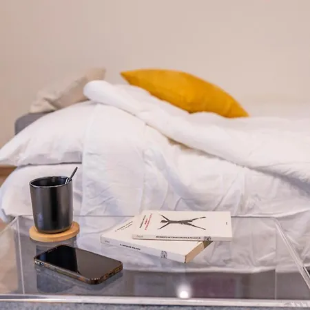 The Architect - Canals View Apartment Livorno